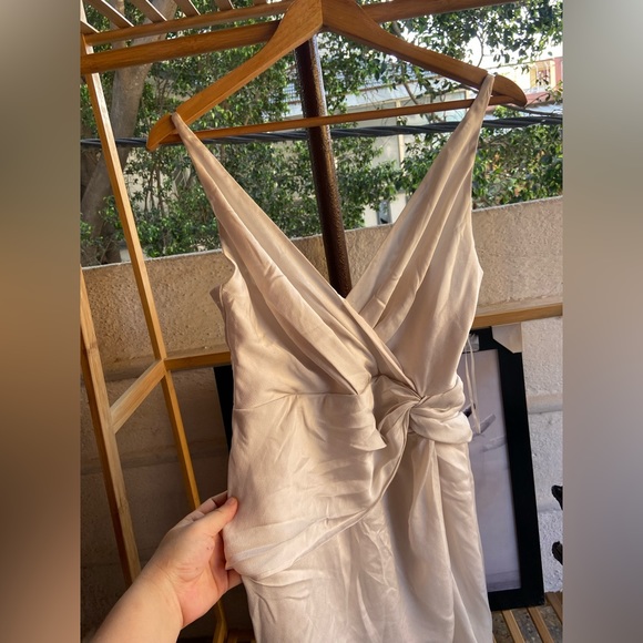 Dress. Size-M - Picture 6 of 11